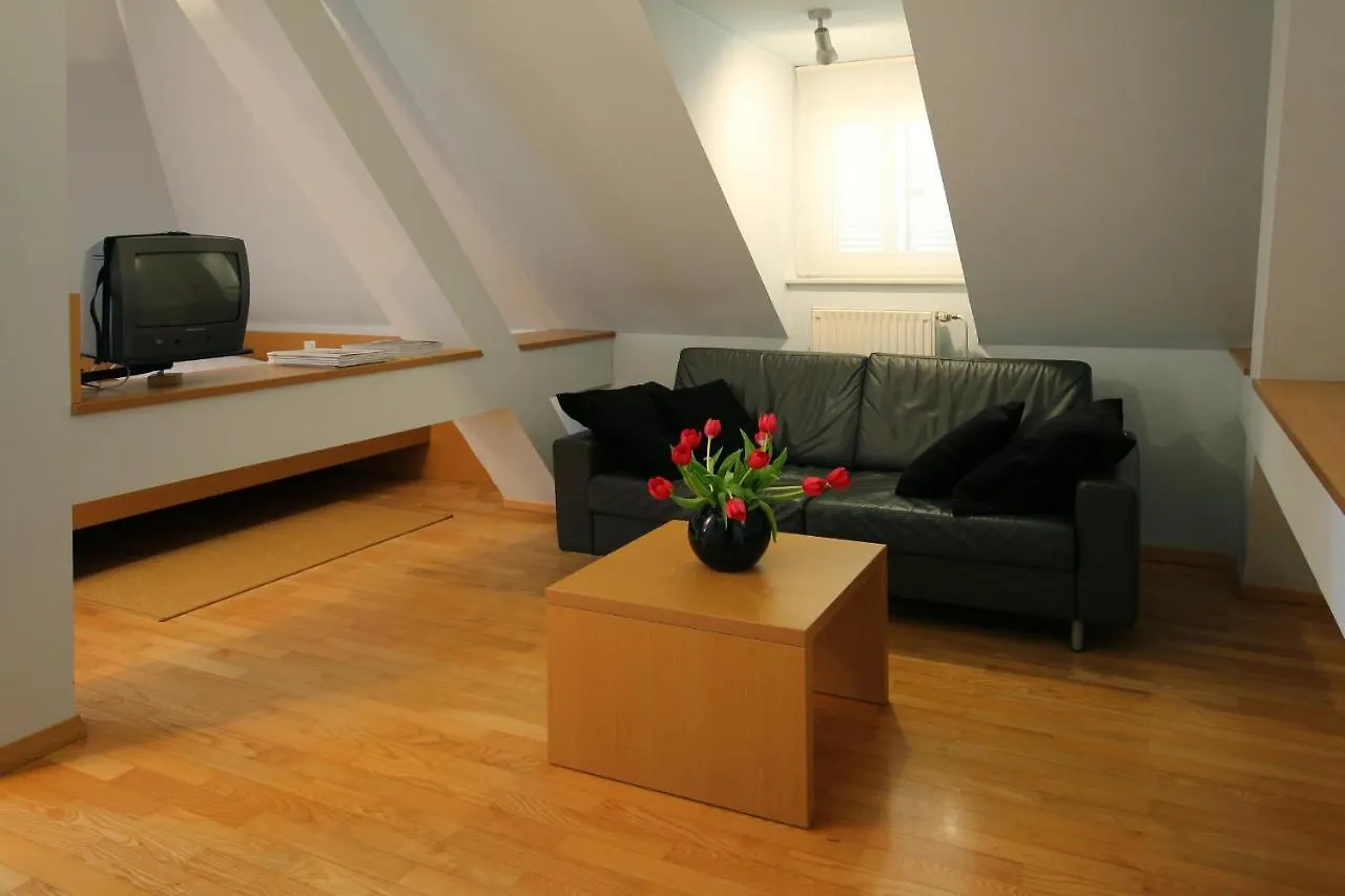 Apartments Villa Boltez クラーニ