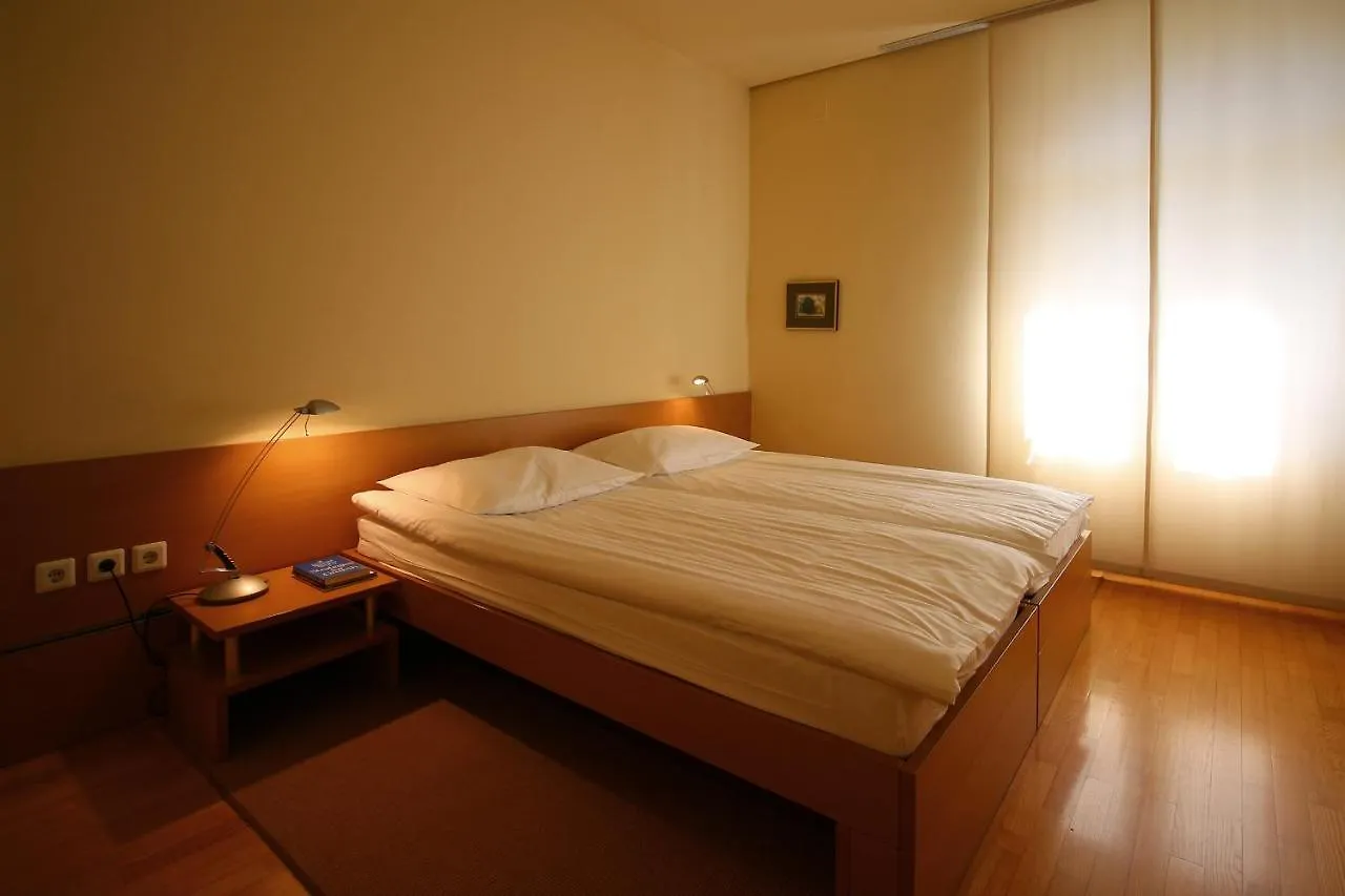 Apartments Villa Boltez Kranj