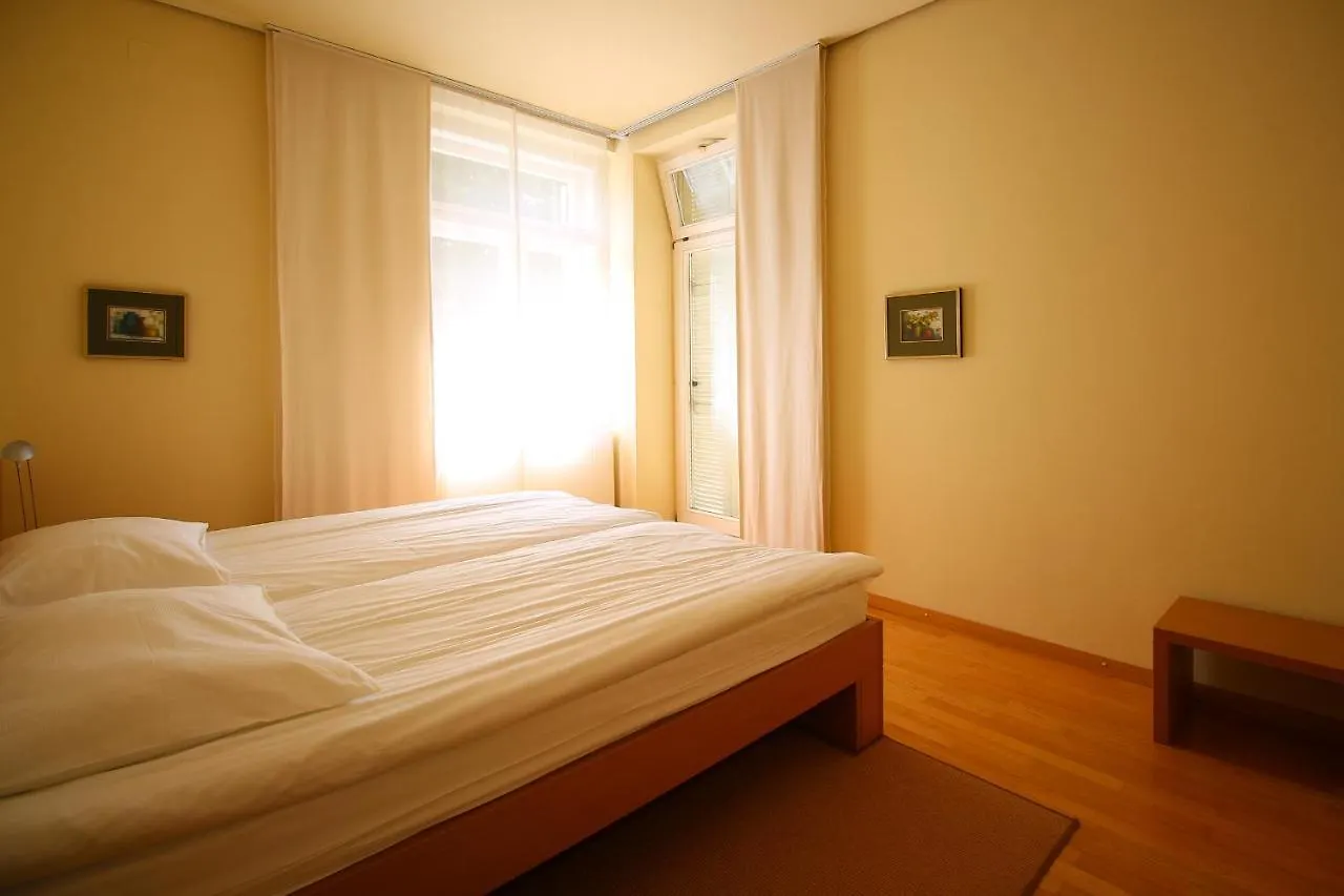 Apartments Villa Boltez Kranj