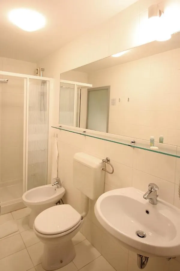 Apartments Villa Boltez Kranj 0*,  Slowenien